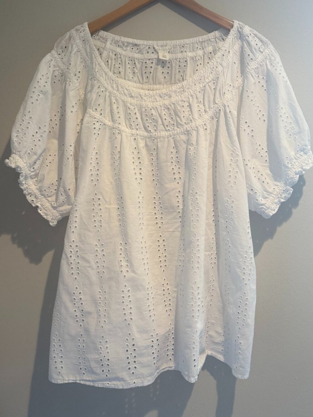 Calson Broderie Anglaise White Cotton Blouse 2x